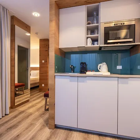 Naco By Arca צרמט