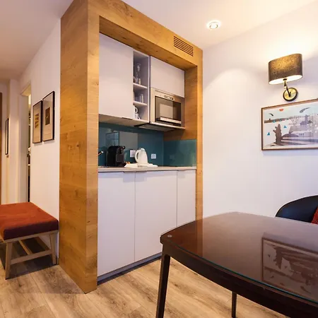 מלון Naco By Arca צרמט