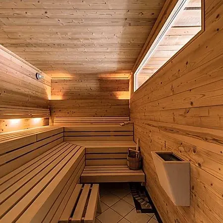 Hotel Naco By Arca 4*