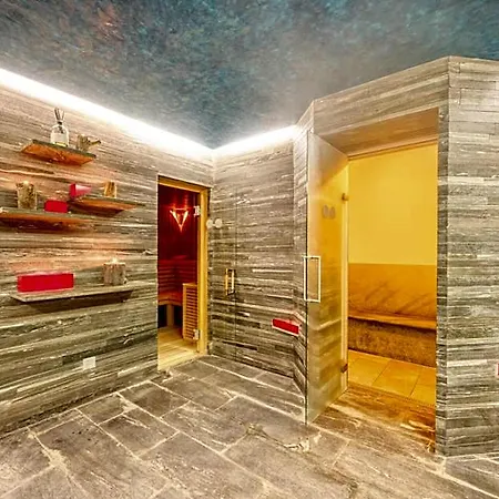 Otel Naco By Arca 4*