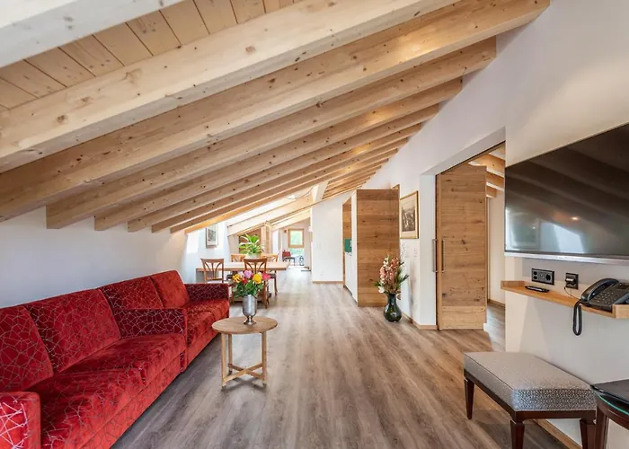 Naco By Arca Ζερμάτ